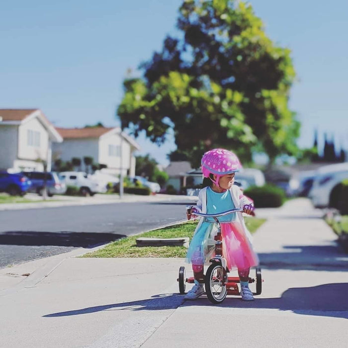 Tricycle vs Balance Bike: Which is the Best First Bike?